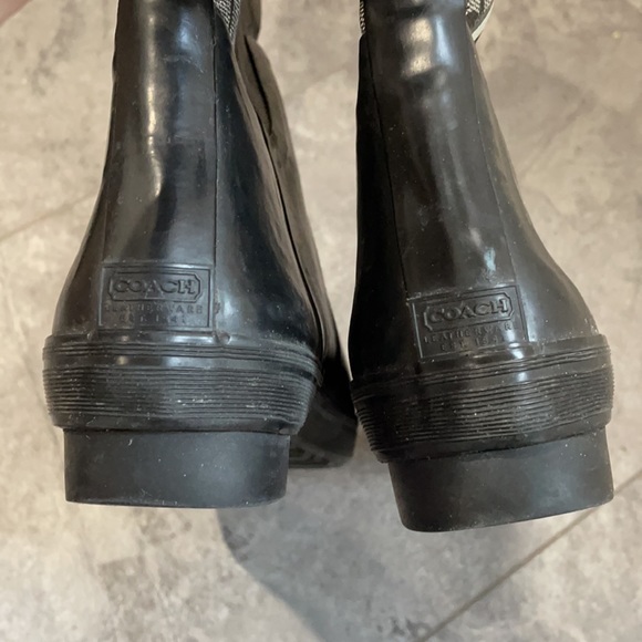 authentic coach rain boots - Picture 2 of 9